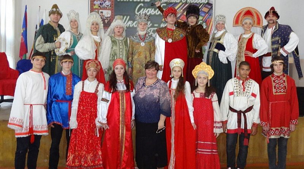 В  школе Центрального округа прошла инаугурация школьного президента и членов парламента