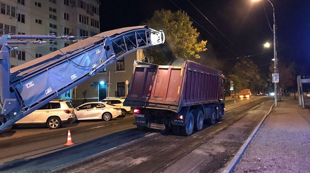 В Центральном округе идет ремонт улицы Мира