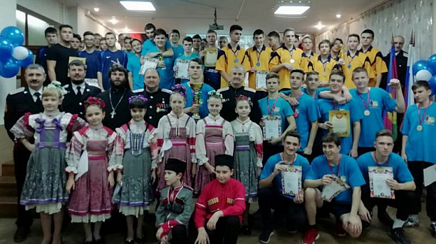 В Центральном округе прошли спортивные состязания «Казачьему роду - нет переводу»