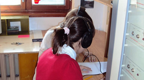 В прикубанской школе №96 девочки изучают воинские специальности