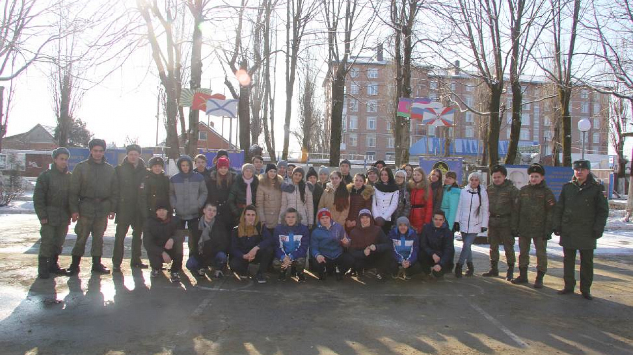 Военнослужащие в/ч 40304 пригласили учащихся школы №67 на присягу