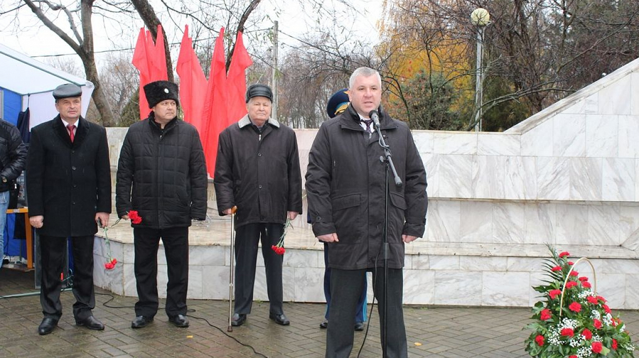 В Западном округе прошло торжественное мероприятие ко дню Героев Отечества
