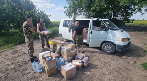 Депутат городской Думы Краснодара Роман Баранов передал гуманитарную помощь бойцам СВО