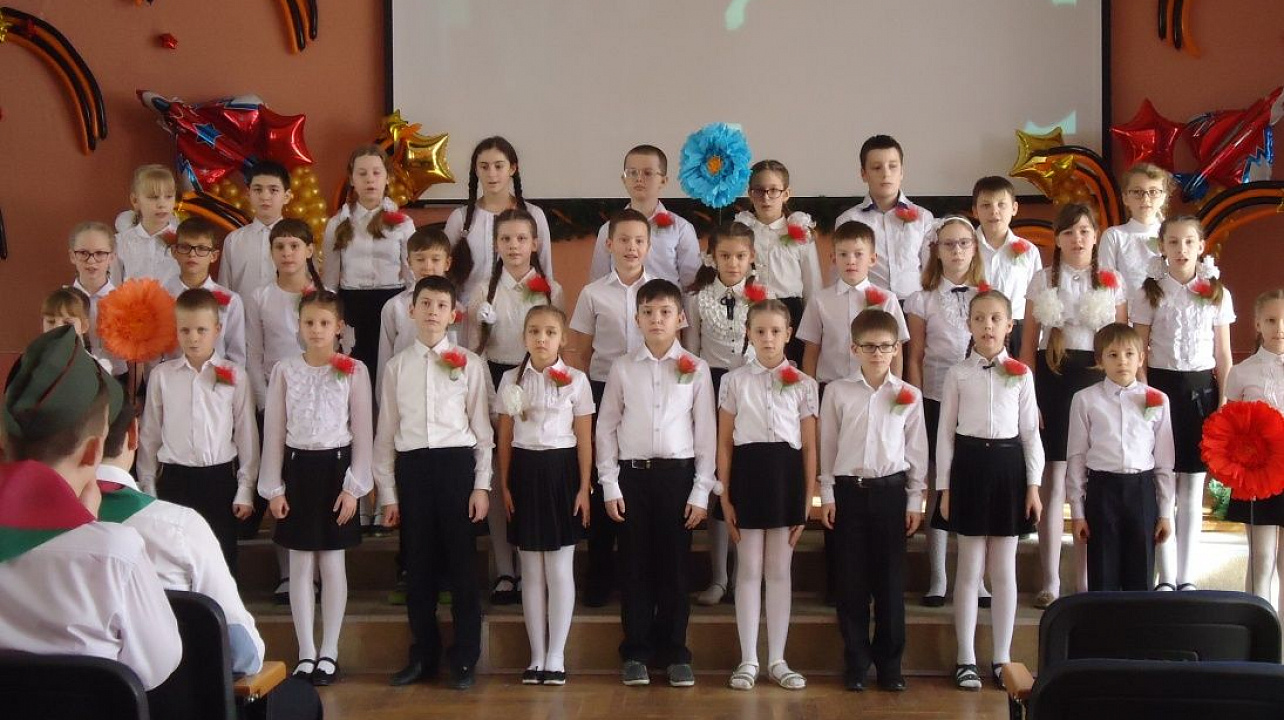 В средней школе № 101 состоялось открытие месячника оборонно-массовой и военно-патриотической работы