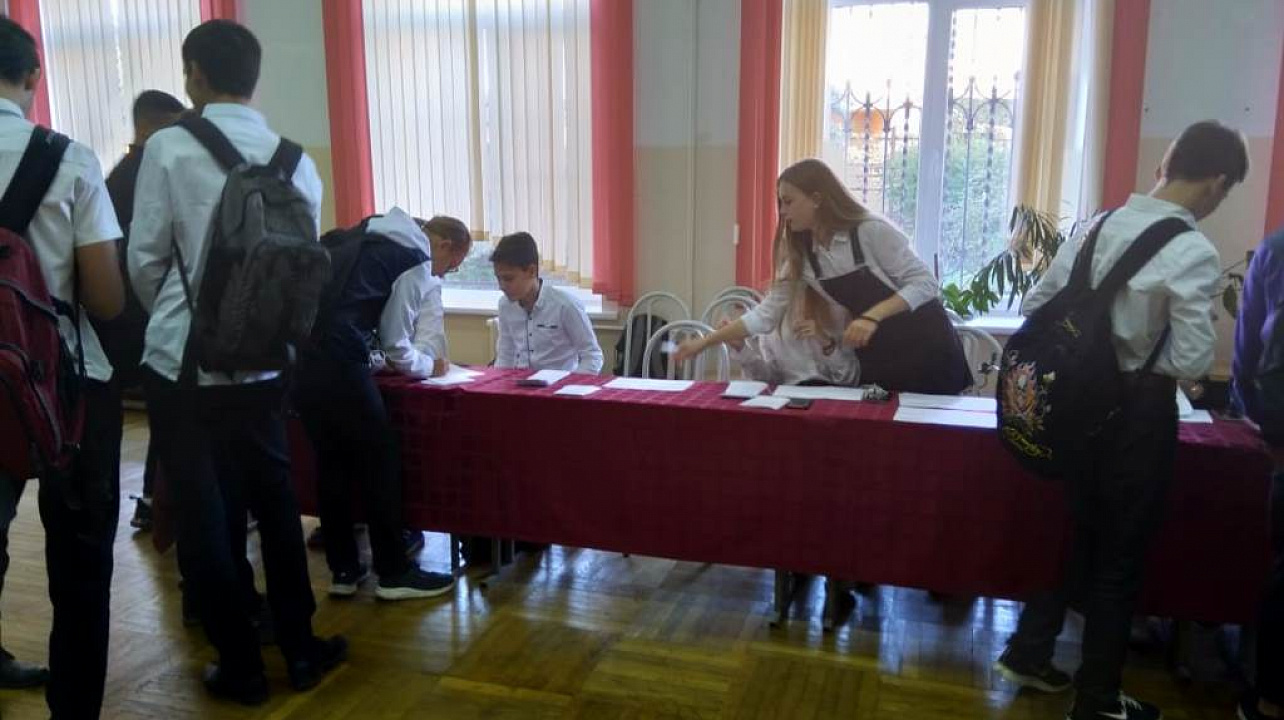 В школах Западного округа прошли выборы в органы школьного самоуправления