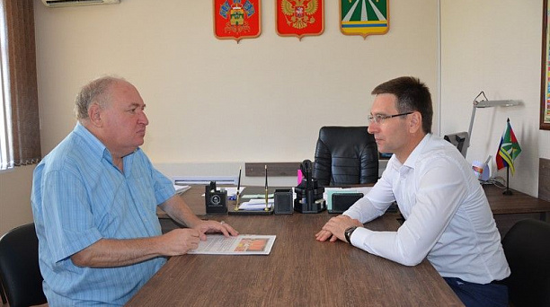 Движение «Содружество» приняло участие в обсуждении молодёжной политики в Крымском районе