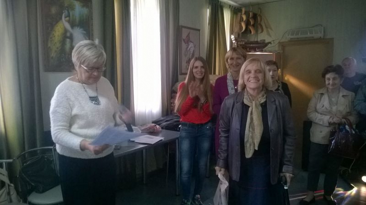 Ежегодный кулинарный конкурс, посвященный Дню пожилого человека, прошел в общественной организации пенсионеров, инвалидов Западного округа.jpg