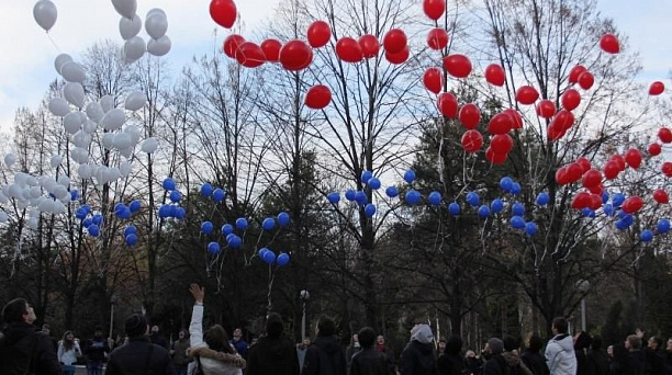 В Центральном округе прошел флешмоб «Идем на Дальний Восток!»