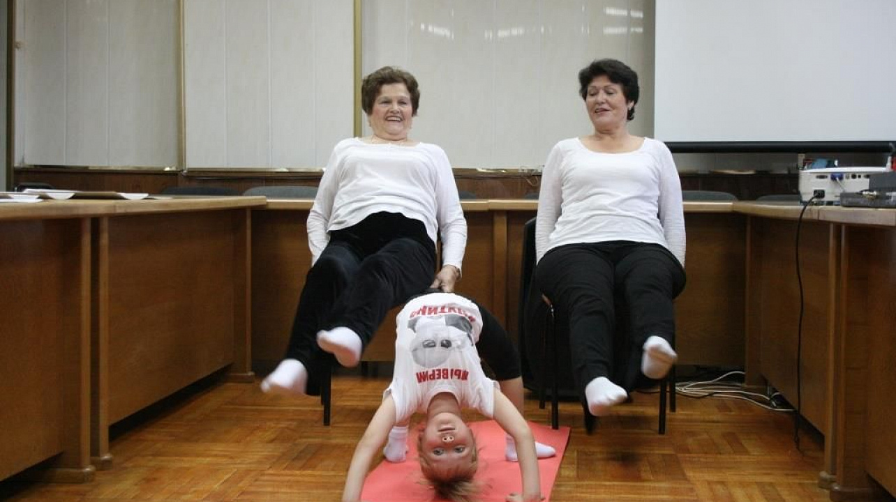 В Прикубанском округе наградили победителей творческого конкурса ко Дню народного единства