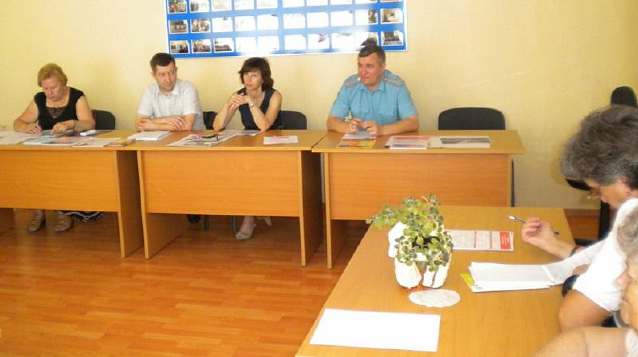 В Центральном округе обсудили проблемы капитального ремонта домов и пожарной безопасности