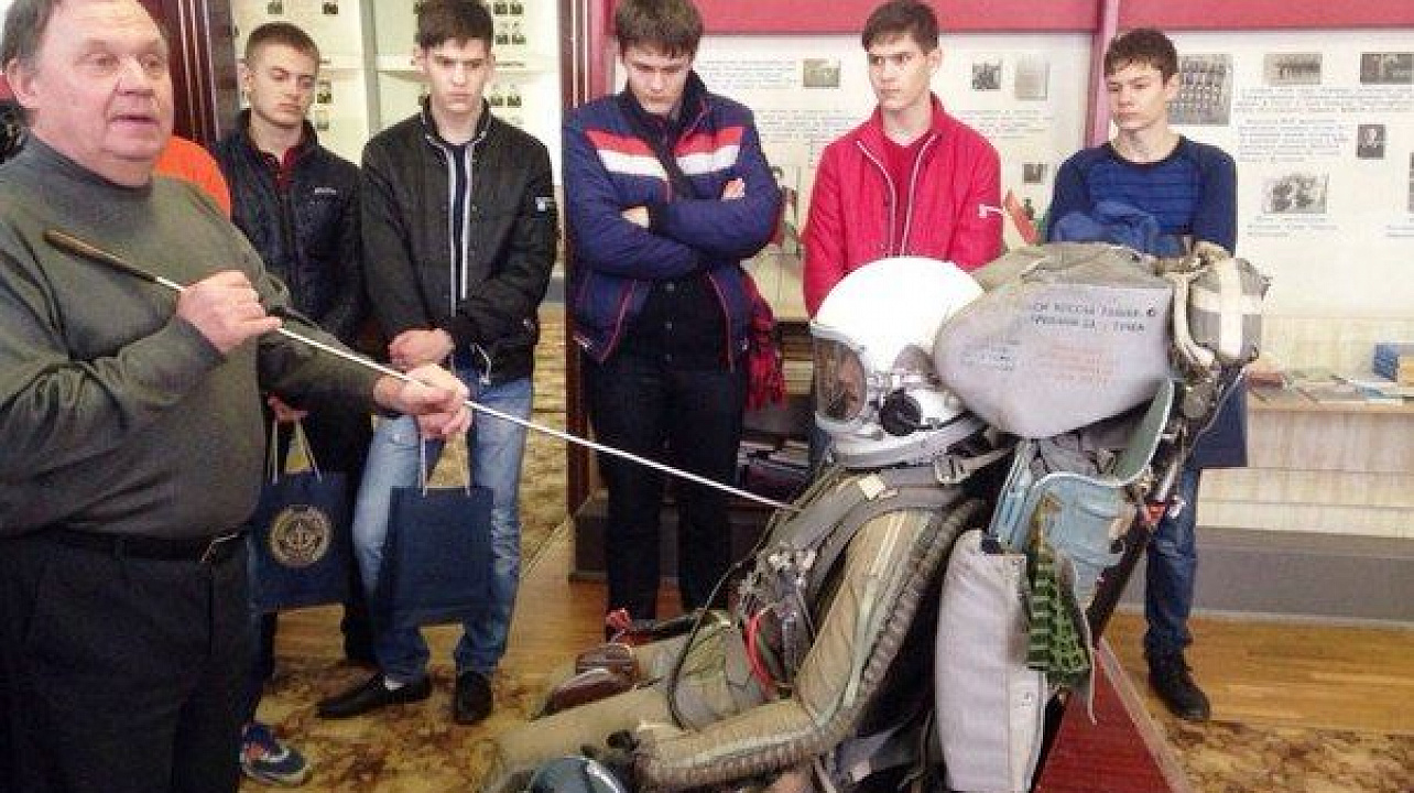 Для призывников проведена экскурсия «Готов к защите Отечества»