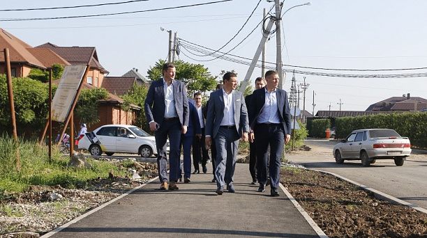 Новую дорогу по ул. Восточно-Кругликовской в Краснодаре завершат к концу июля