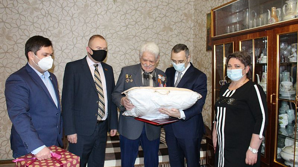 Участник Великой Отечественной войны Петр Иванович Юрьев отметил 95-й день рождения