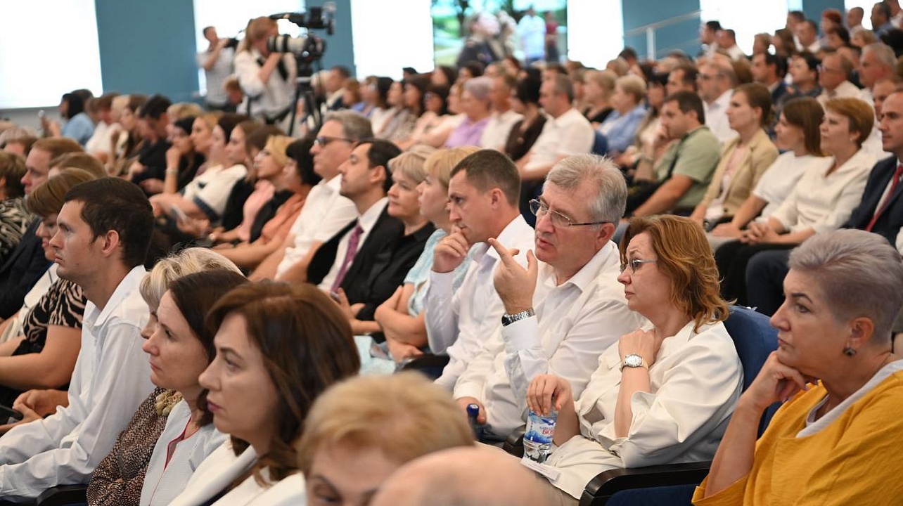 Фото: t.me/emnaumov