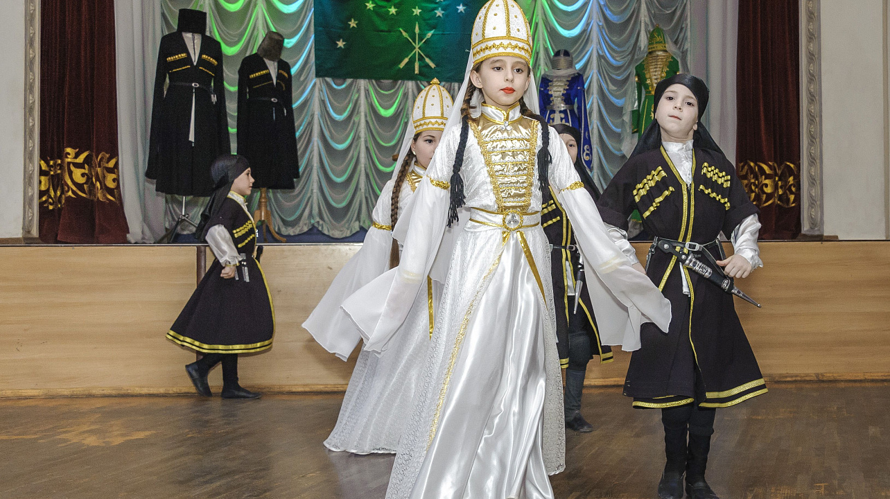 Традиционный адыгский праздник отметили в Краснодаре (4).JPG